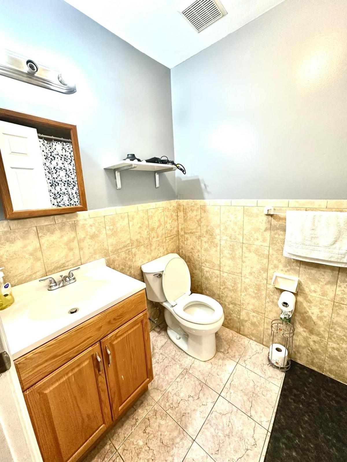 Divine Villa And Resorts 67 Sherman 5Mins To Ewr Airport And 4Mins To Penn Station Newark, 20Mins To New York Extérieur photo