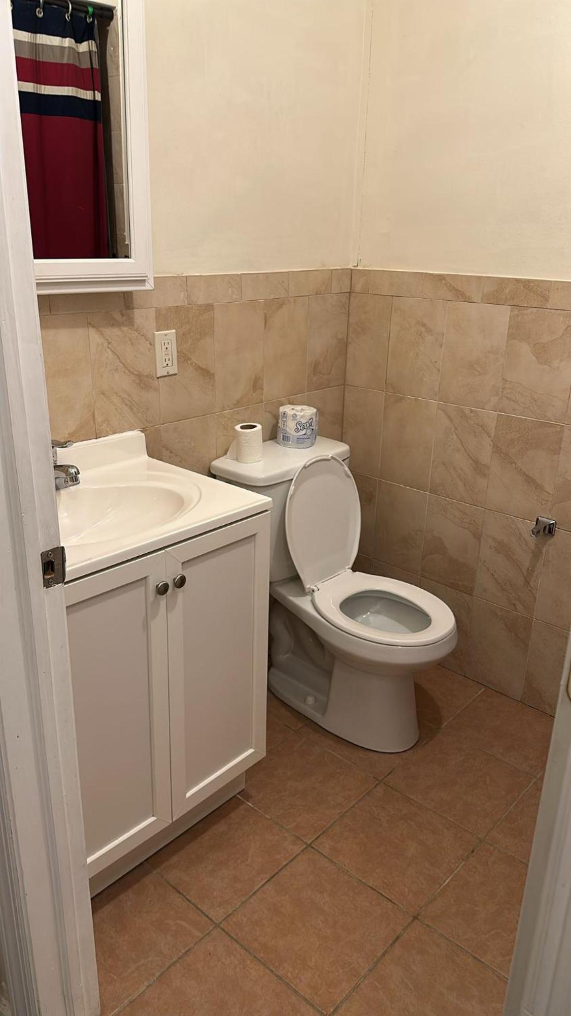 Divine Villa And Resorts 67 Sherman 5Mins To Ewr Airport And 4Mins To Penn Station Newark, 20Mins To New York Chambre photo