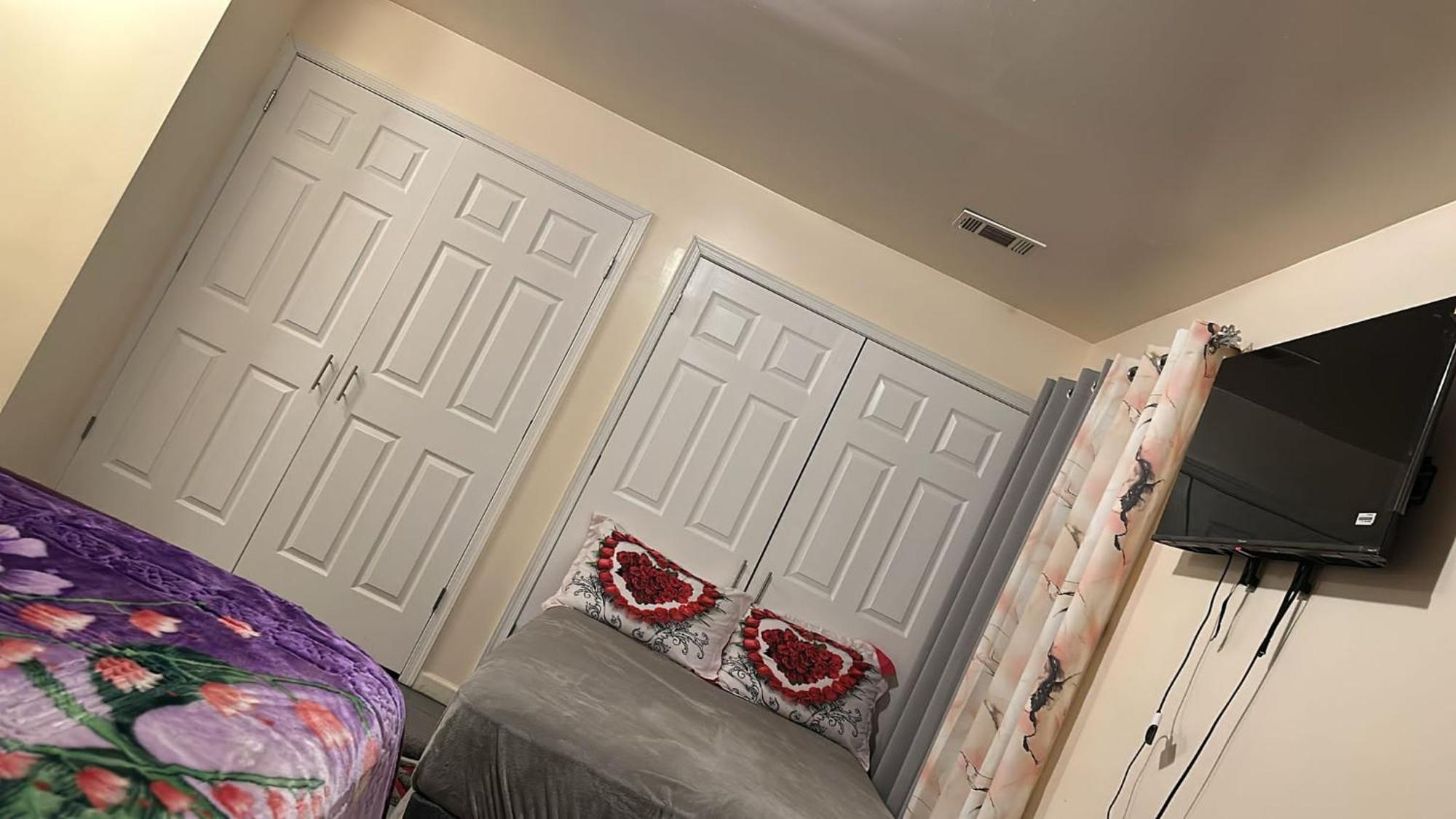Divine Villa And Resorts 67 Sherman 5Mins To Ewr Airport And 4Mins To Penn Station Newark, 20Mins To New York Chambre photo